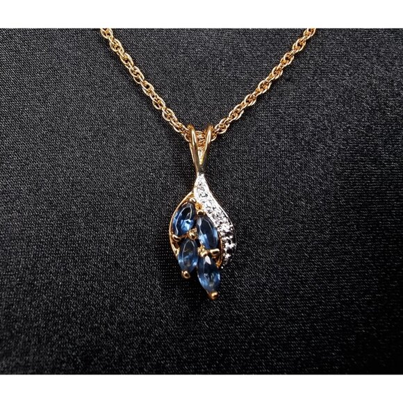 Vintage 1990s Gold Plated Jewelry Set With Blue Gemstone Pendant Necklace - Picture 3 of 9